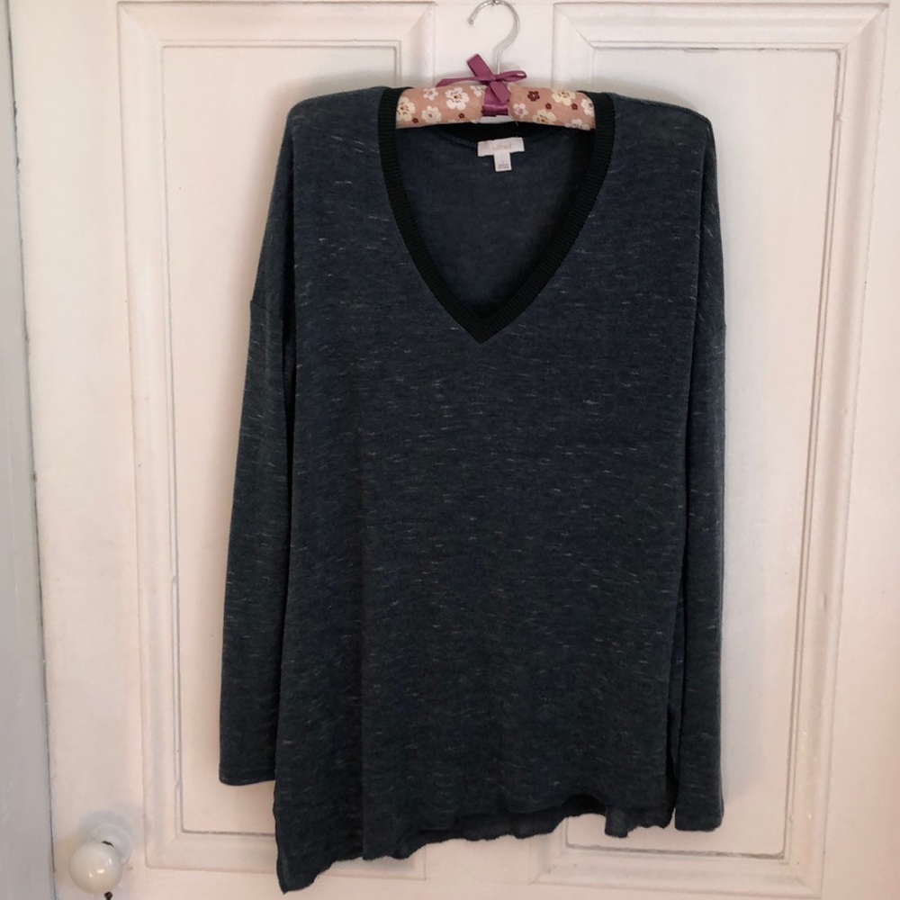 Aritzia Wilfred green tunic sweater